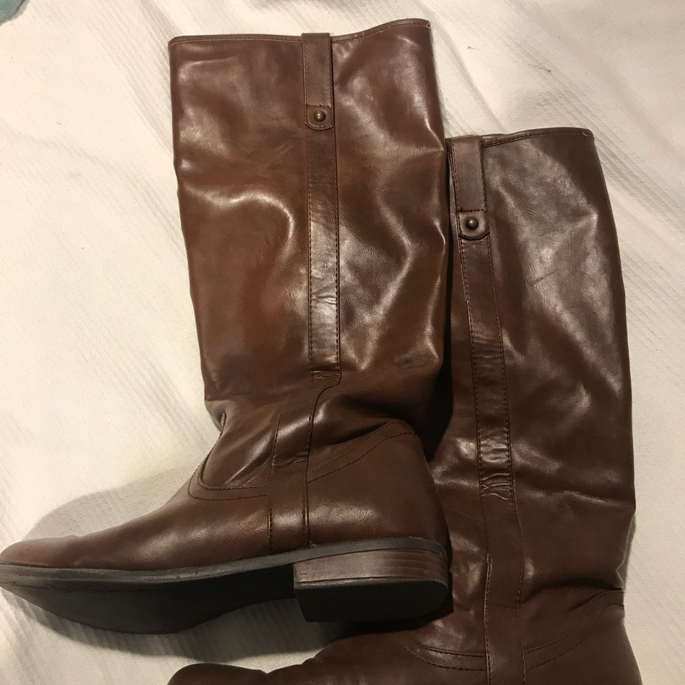 American Eagle riding boots size 10